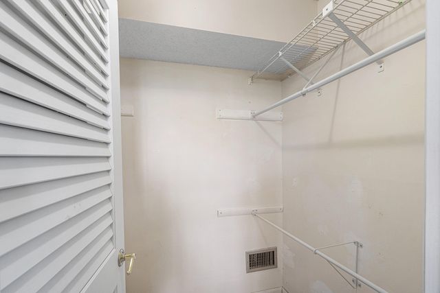 7610 NW 18th Street 102, Margate, FL 33063