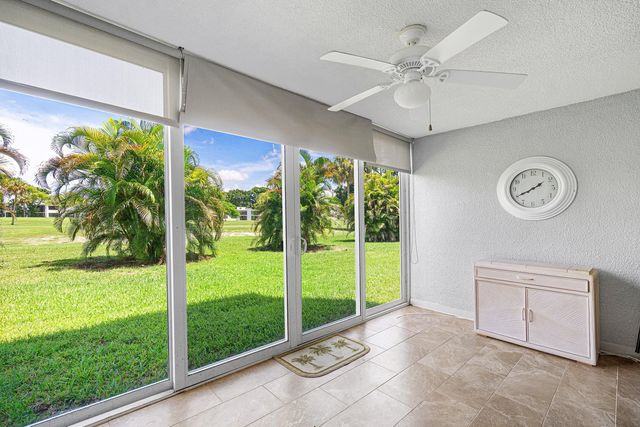 7610 NW 18th Street 102, Margate, FL 33063
