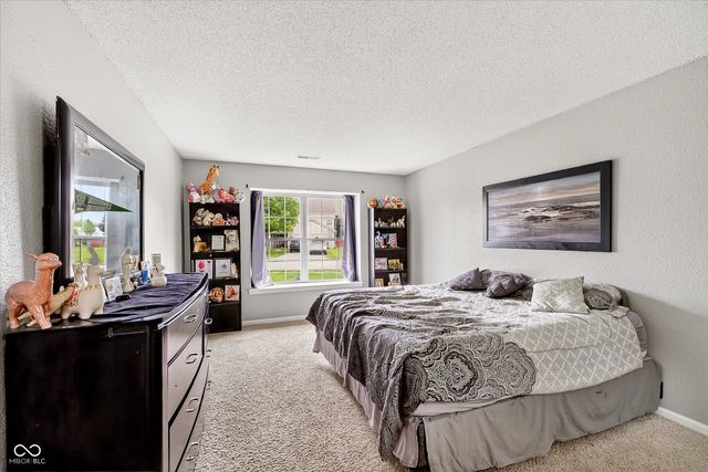 5639 Wood Hollow Drive, Indianapolis, IN 46239