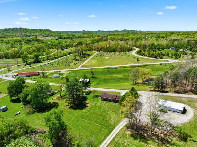 120 New Cut Road, Jeffersonville, KY 40337