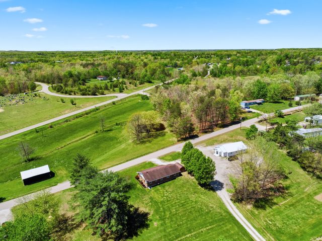 120 New Cut Road, Jeffersonville, KY 40337