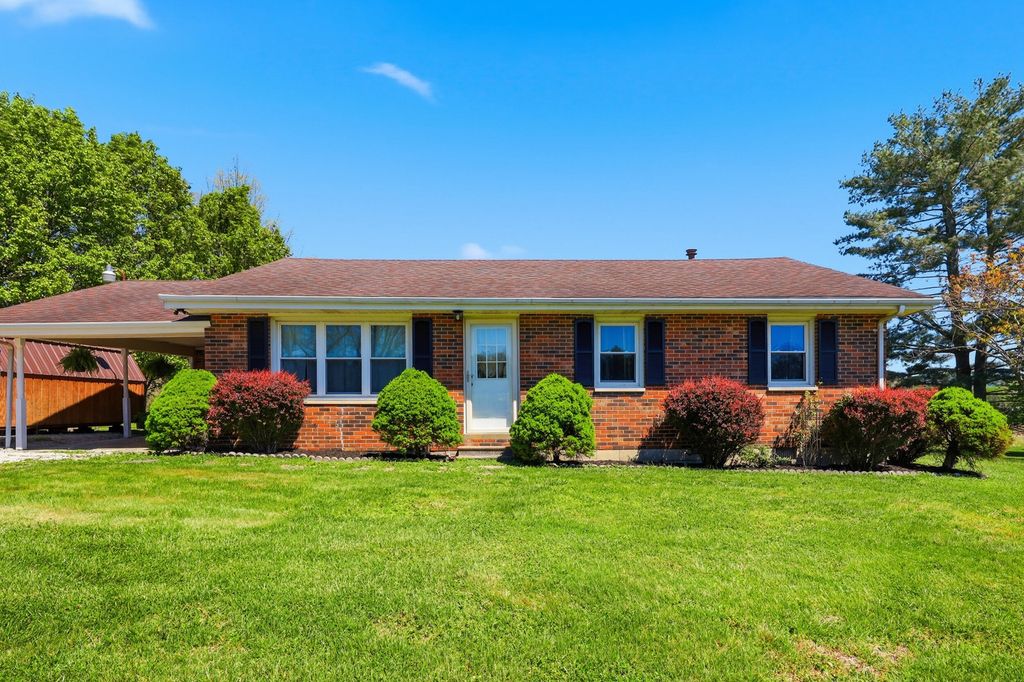 120 New Cut Road, Jeffersonville, KY 40337