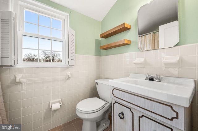 120 E GERMANTOWN PIKE, Plymouth Meeting, PA 19462
