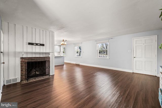 120 E GERMANTOWN PIKE, Plymouth Meeting, PA 19462