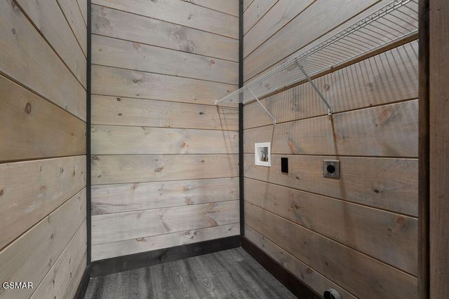 3123 Laughing Pine Lane, Sevierville, TN 37862