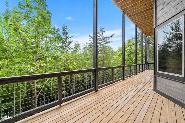 3123 Laughing Pine Lane, Sevierville, TN 37862