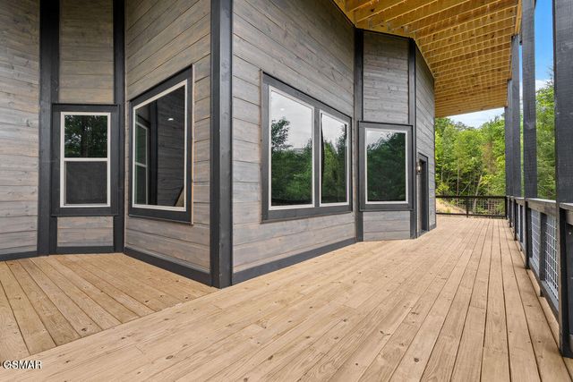 3123 Laughing Pine Lane, Sevierville, TN 37862