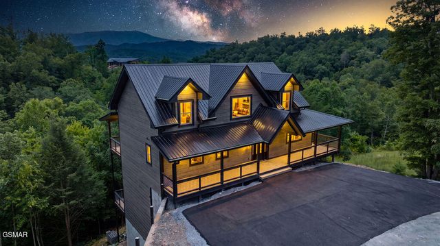 3123 Laughing Pine Lane, Sevierville, TN 37862