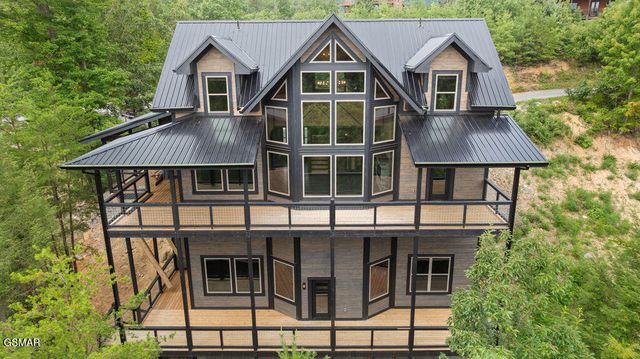 3123 Laughing Pine Lane, Sevierville, TN 37862