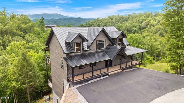 3123 Laughing Pine Lane, Sevierville, TN 37862
