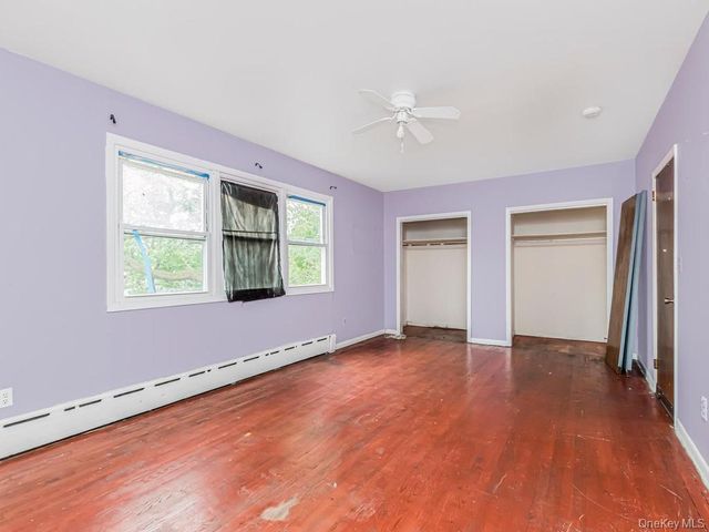 20 Saint Josephs Avenue, Yonkers, NY 10703