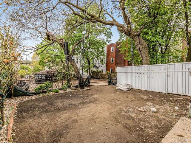20 Saint Josephs Avenue, Yonkers, NY 10703