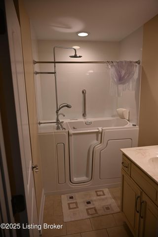 105 Riggs Blvd, Bardstown, KY 40004