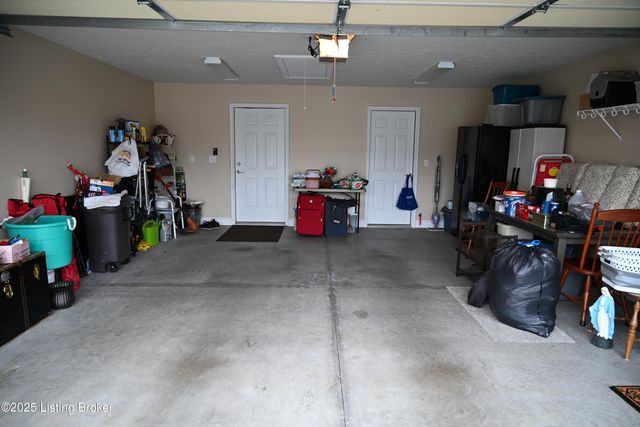 105 Riggs Blvd, Bardstown, KY 40004