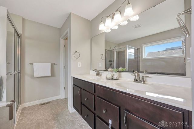 105 Sweetgum Lane, Springboro, OH 45066