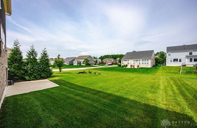 105 Sweetgum Lane, Springboro, OH 45066