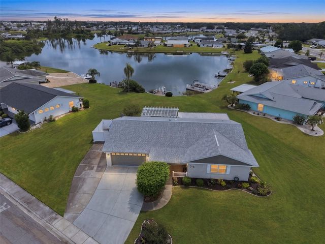 1810 MILFORD CIRCLE, Sun City Center, FL 33573