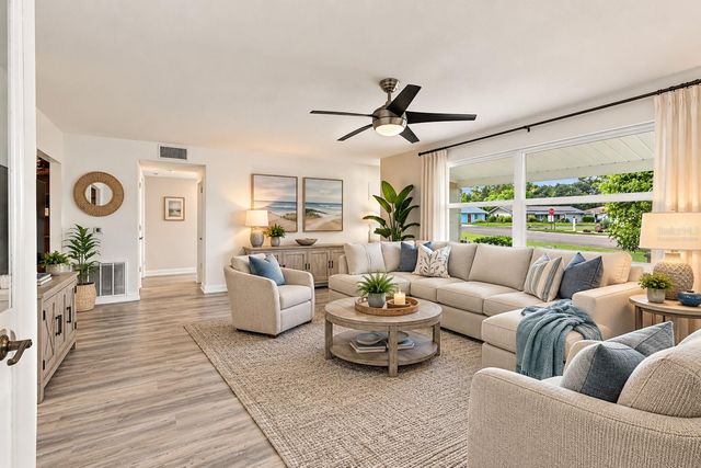 1810 MILFORD CIRCLE, Sun City Center, FL 33573