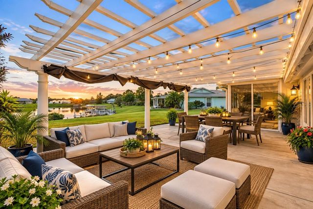 1810 MILFORD CIRCLE, Sun City Center, FL 33573