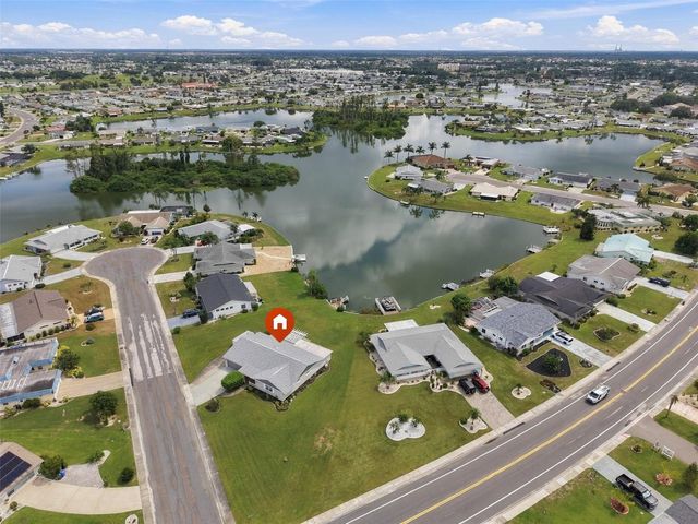 1810 MILFORD CIRCLE, Sun City Center, FL 33573