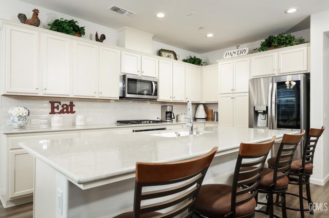 14024 Boon Way, Bakersfield, CA 93311