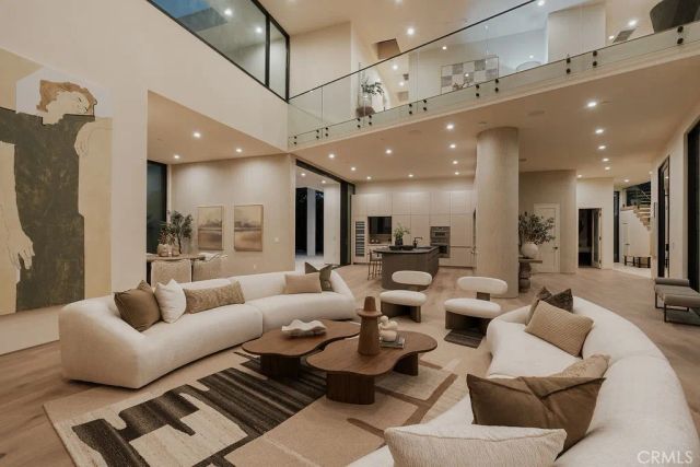 18808 Canyon Crest Drive, Villa Park, CA 92861
