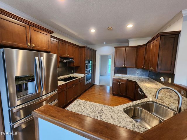 13903 Vintage View, Abingdon, VA 24210