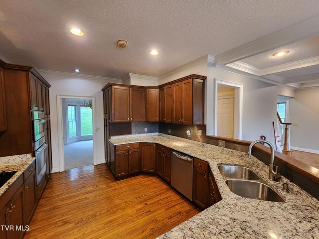 13903 Vintage View, Abingdon, VA 24210