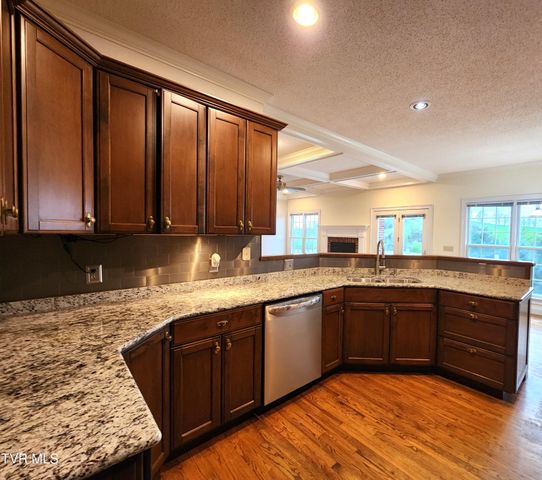 13903 Vintage View, Abingdon, VA 24210