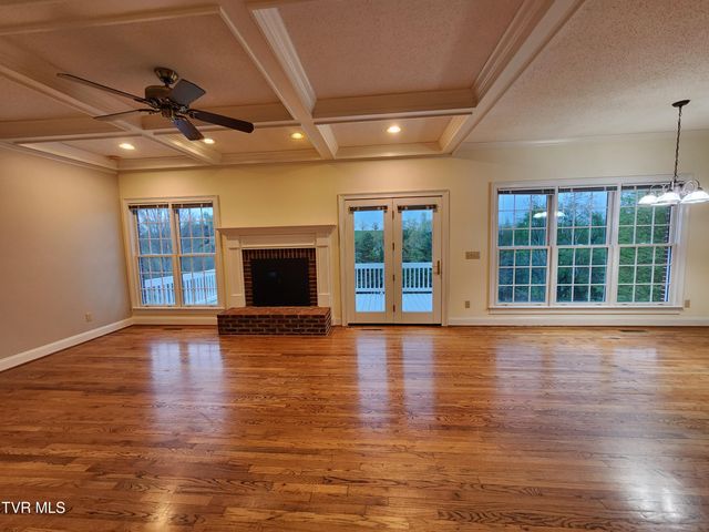 13903 Vintage View, Abingdon, VA 24210