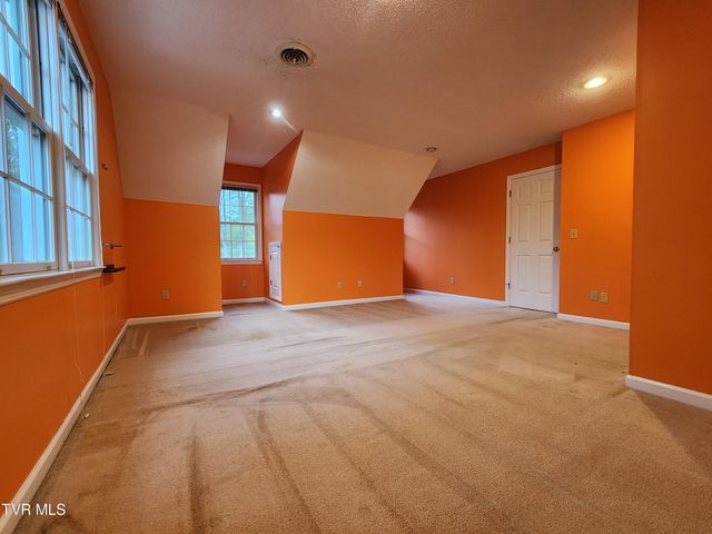 13903 Vintage View, Abingdon, VA 24210