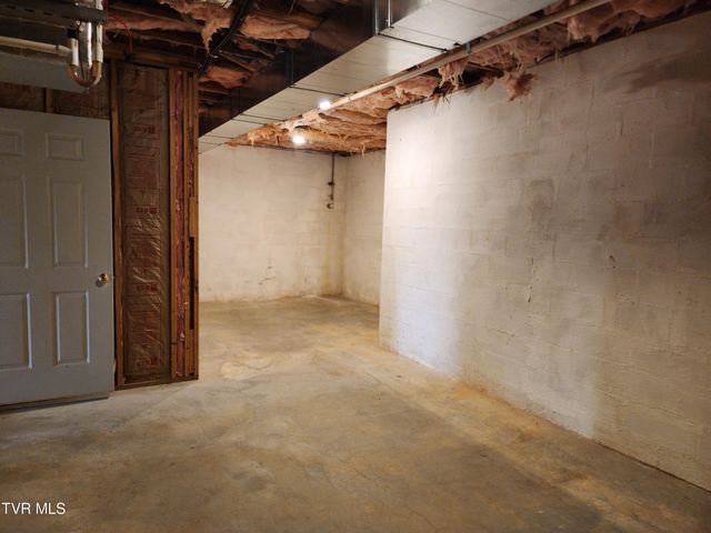 13903 Vintage View, Abingdon, VA 24210