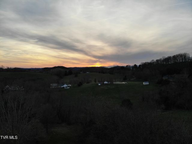 13903 Vintage View, Abingdon, VA 24210