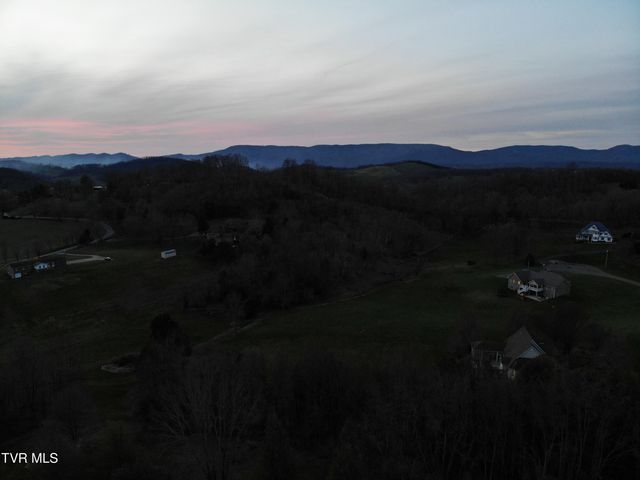 13903 Vintage View, Abingdon, VA 24210