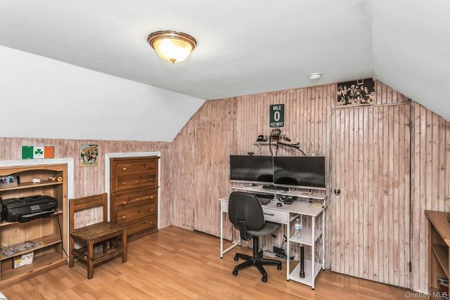 130 E Fairview Avenue, Valley Stream, NY 11580