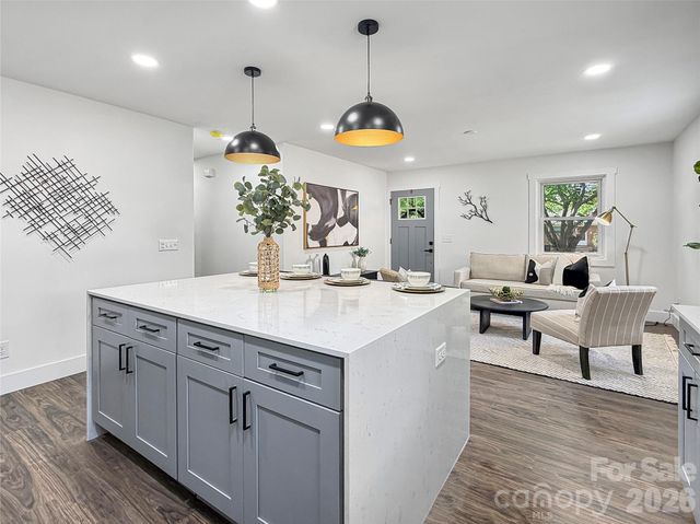 4330 Colebrook Road, Charlotte, NC 28215