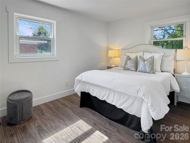 4330 Colebrook Road, Charlotte, NC 28215