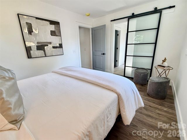 4330 Colebrook Road, Charlotte, NC 28215