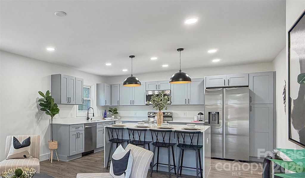 4330 Colebrook Road, Charlotte, NC 28215