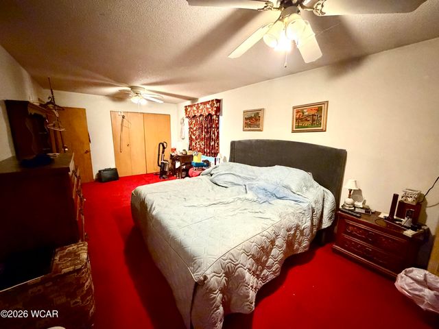 2224 N Metcalf Street, Lima, OH 45801