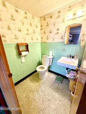 2224 N Metcalf Street, Lima, OH 45801