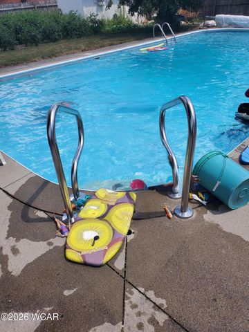 2224 N Metcalf Street, Lima, OH 45801