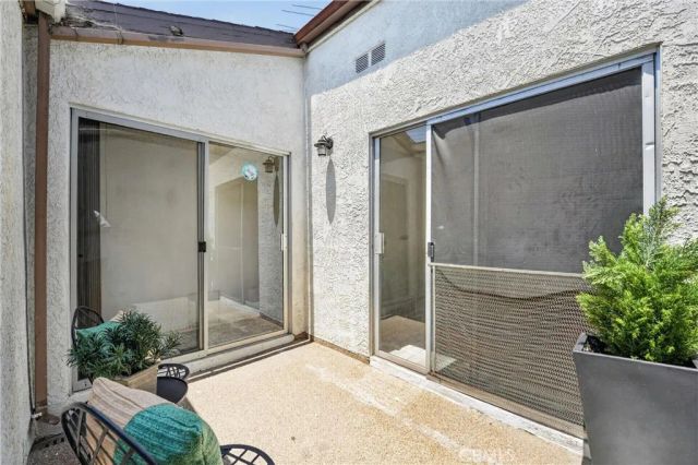 2901 W Ball 4, Anaheim, CA 92804