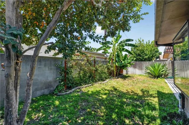 2901 W Ball 4, Anaheim, CA 92804