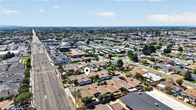 2901 W Ball 4, Anaheim, CA 92804