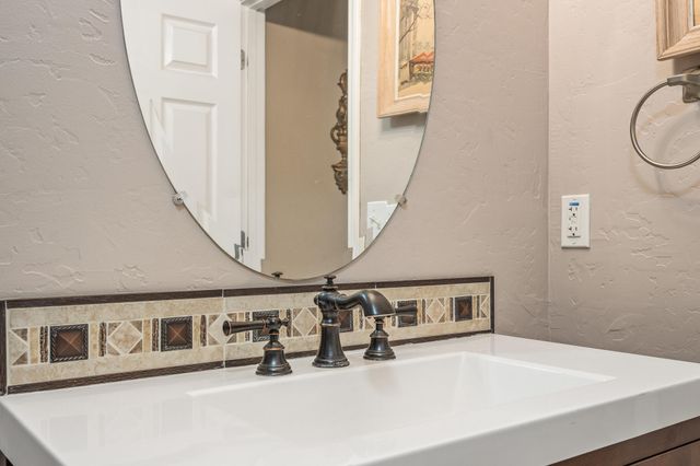 3624 N Jackie Street, Visalia, CA 93291