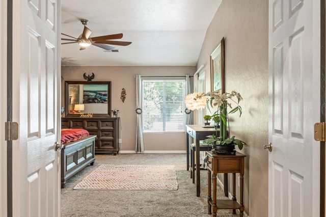 3624 N Jackie Street, Visalia, CA 93291