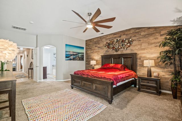 3624 N Jackie Street, Visalia, CA 93291