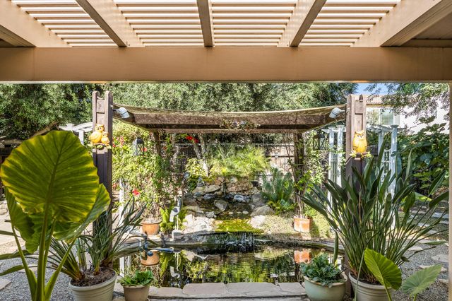 3624 N Jackie Street, Visalia, CA 93291
