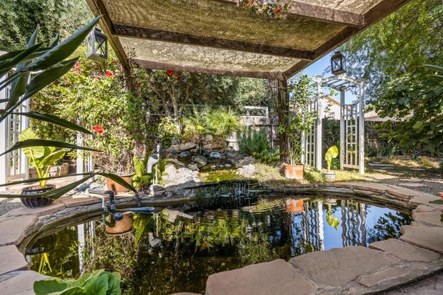 3624 N Jackie Street, Visalia, CA 93291